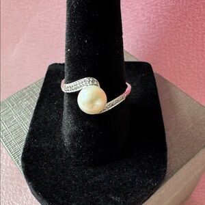 Zales 14k White Gold Band with 2mm Pearl and Diamond accents.